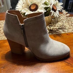 Lucky Brand - Suede Bootie, Size 9.5